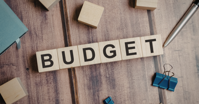 Budget 2026-2027 : conséquent avec la Politique nationale de soutien à domicile Mieux chez soi